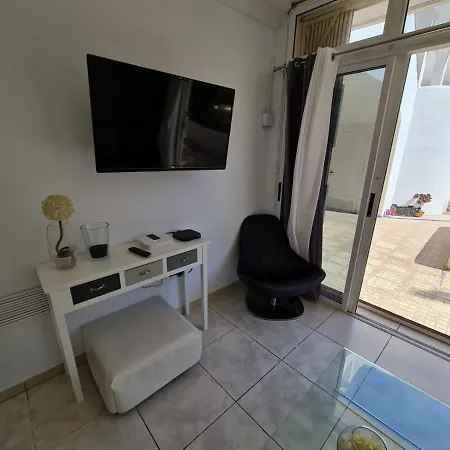 Apartamento En Costa Del Silencio Con Piscina